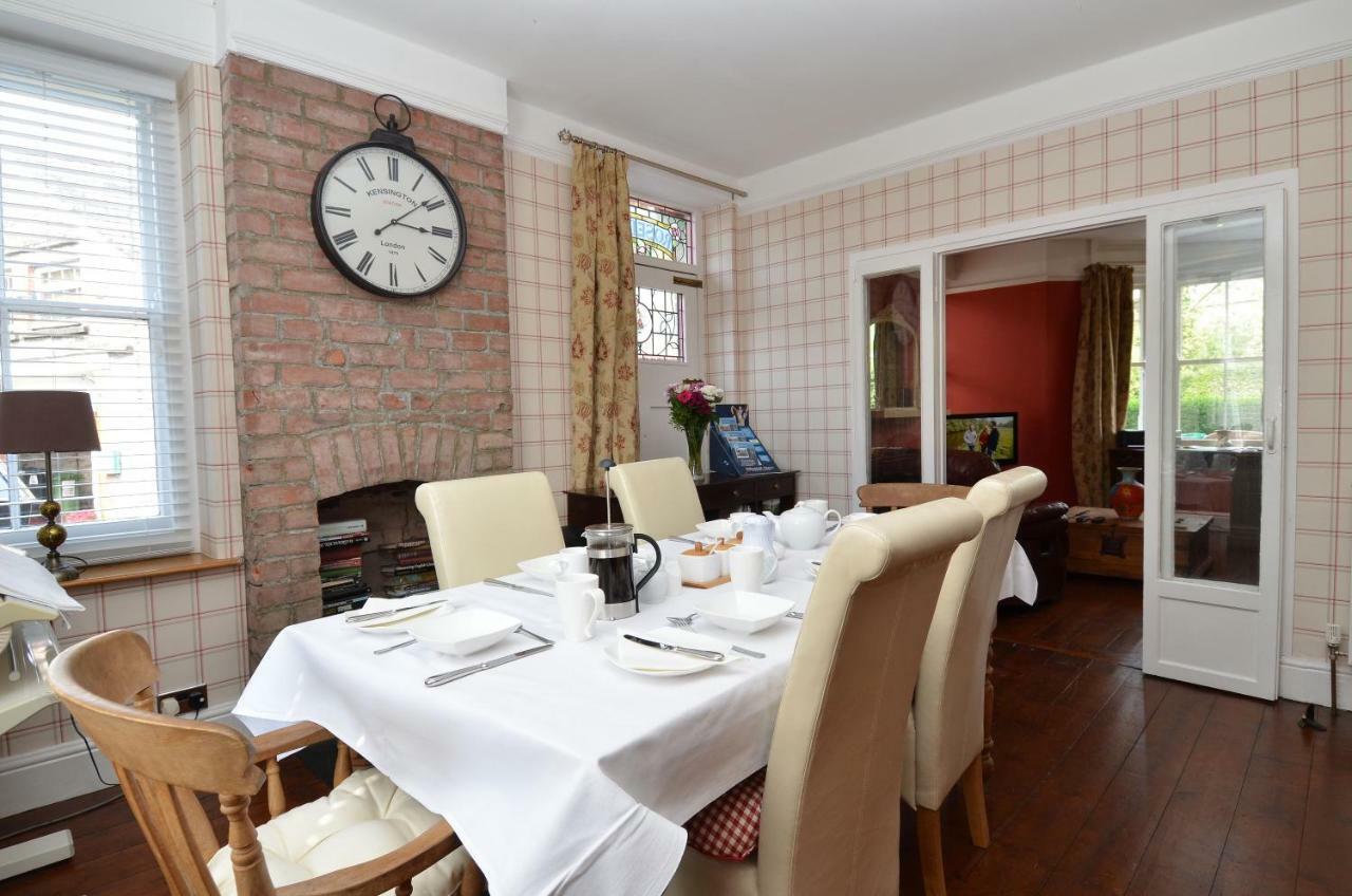 Rosedale Retreat Bed And Breakfast 瓦伊河畔海伊 外观 照片